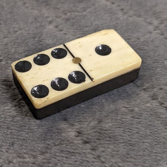 Antique Bone & Ebony w/ Brass Tac Domino Brooche - Picture 6 of 9